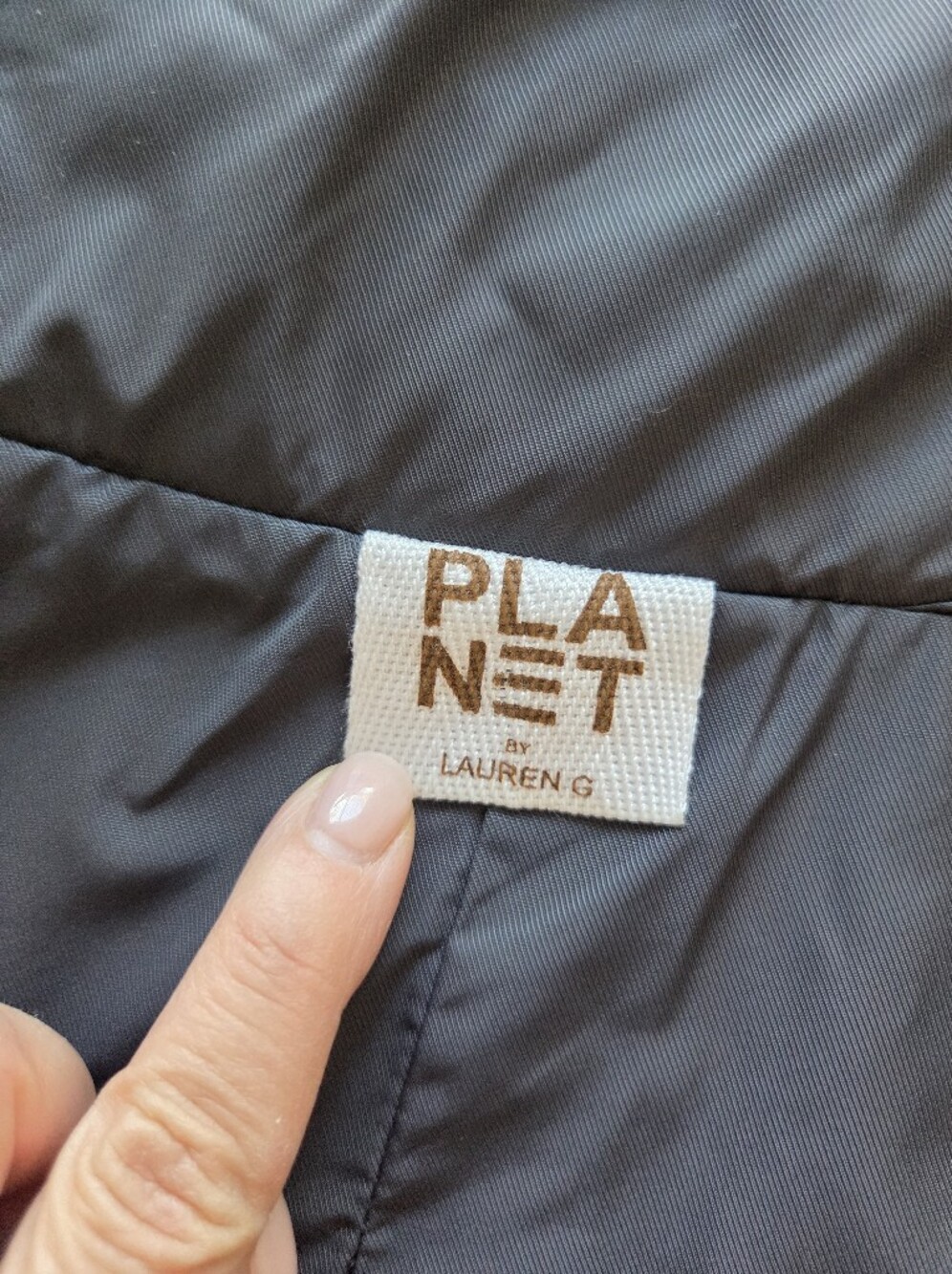 Planet by Lauren G $396 MSRP Nylon Chic Cape in Dark Gray, One Size OS Oversized - Picture 5 of 9